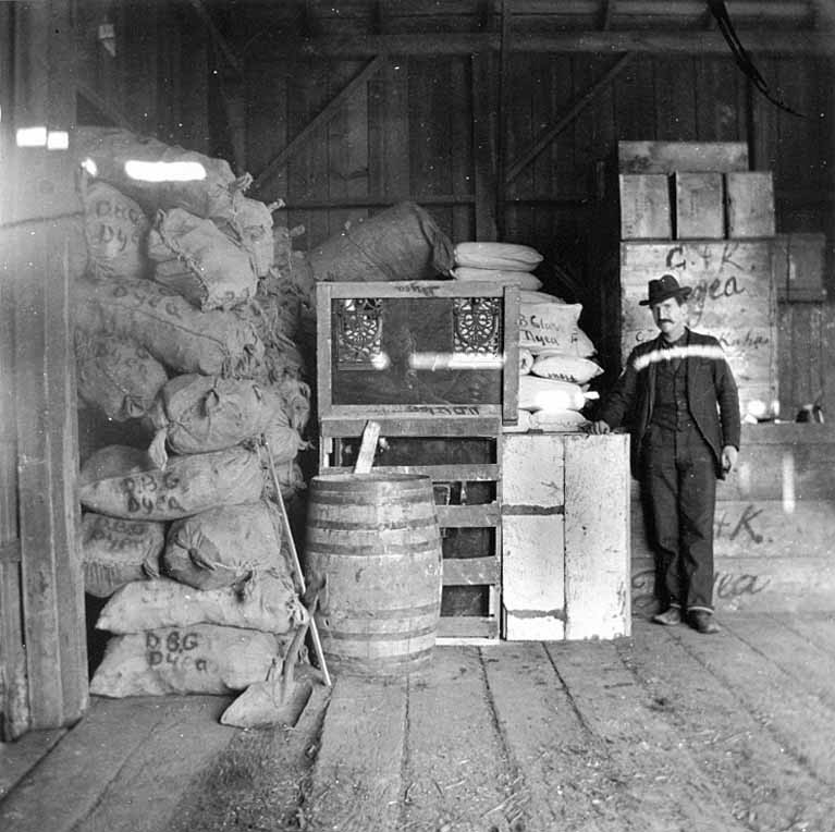 A stampeder's outfit, Seattle, February 1898
